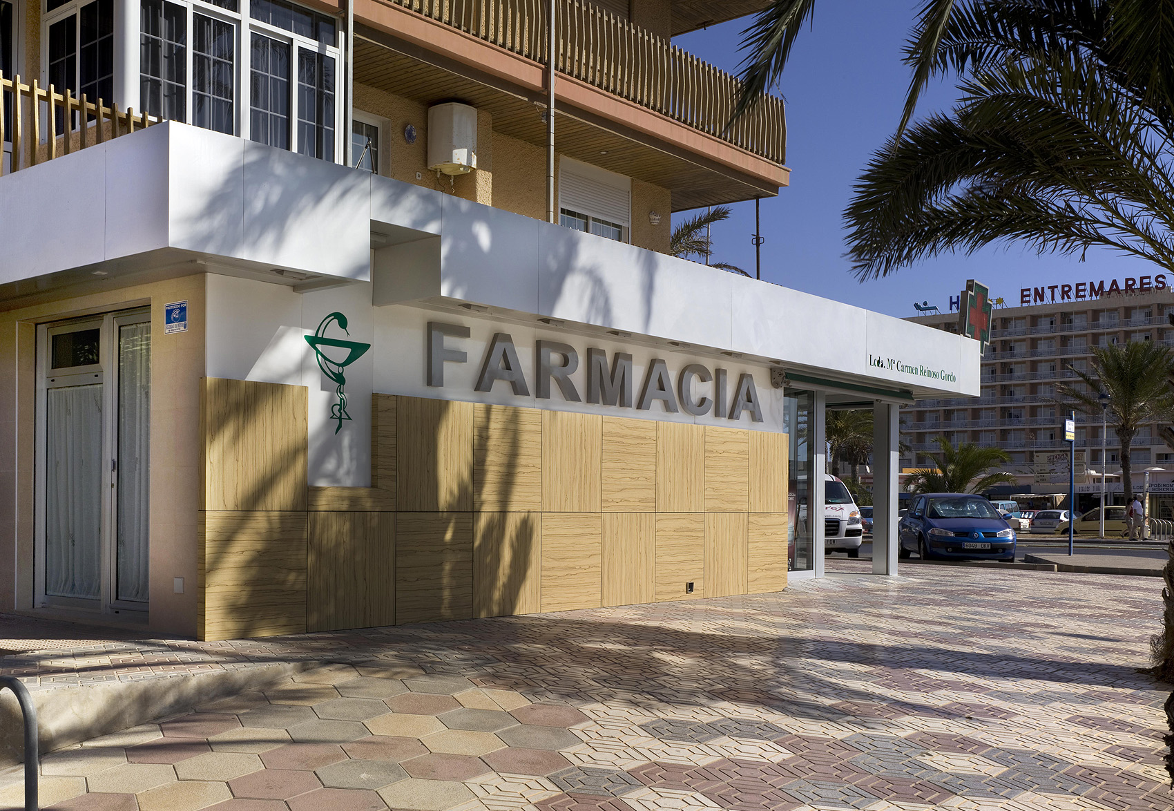 Marcaser - farmacia la manga fachada lateral